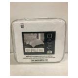 QUEEN 4 PIECE DUVET SET QUEEN 4 PIECE DUVET SET