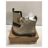 DR MARTENS BOOTS SIZE 10