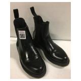 DR.MARTENS WOMENS BOOTS SIZE 6 (USED)