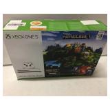 XBOX ONE S CONSOLE SET, 500GB (IN SHOWCASE) XBOX ONE S CONSOLE SET, 500GB (IN SHOWCASE)