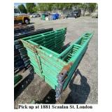 LOT - SCAFFOLD FRAMES 3 FT - MISSING CROSS BRACES