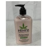 HEMPZ BLUSHING GRAPEFRUIT & RASBERRY CREME BODY