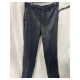 AMAZON ESSENTIALS SIZE 32WX34L DRESS PANTS