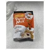 FRISKIES PARTY MIX CAT TREATS 170 G BBD DEC 2023