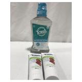 FLUORIDE TOOTHPASTE SET OF 2 SIZE 90ML & TOMS SEA FLUORIDE TOOTHPASTE SET OF 2 SIZE 90ML & TOMS SEA