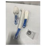 GLASS CLEANER BRUSHES SET OF 3 GLASS CLEANER BRUSHES SET OF 3