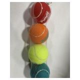 OUTWARD HOUNDSQUEAKER BALLZ4PCK OUTWARD HOUNDSQUEAKER BALLZ4PCK
