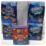 MINI CHIPS AHOY 12POUCHES BB062023 OREO MINIS