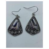PAIR OF EARRINGS