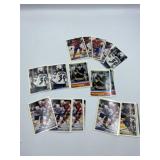 VINTAGE UNSEARCHED HOCKEY CARDS 1995 30 PCS - GEM