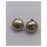 VINTAGE GOLDTONE CLIP EARRINGS  - LYONS FRANCE