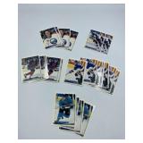 VINTAGE UNSEARCHED HOCKEY CARDS 1995 30 PCS - GEM