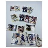VINTAGE UNSEARCHED HOCKEY CARDS 1995 30 PCS - GEM