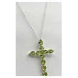 STERLING SILVER 7.6MM X 5.9MM NATURAL PERIDOT