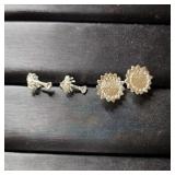 SILVER TWO PEARS OF EARRING   SET