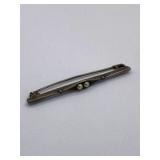 ANTIQUE STERLING VICTORIAN BROOCH WITH PETITE