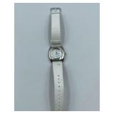 WOMAN'S DESIGNER WATCH (EASTERN EUROPE ESTATE