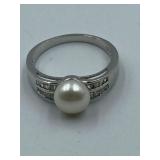 US ESTATE FIND LOVELY STONED / PEARL RING-