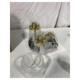 CEILING LIGHT FIXTURE MISSING 2 GLASS SHADES