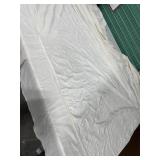 LIGHT TABLE CLOTH 80 x75IN