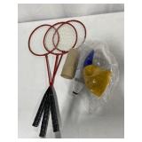 AMAZONBASICS BADMINTON RACKETS W/ BIRDIES AND A