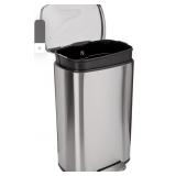 AMAZON BASICS. 50 LITER GARBAGE CAN