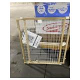 WIRE MESH SAFTEY GATE 29.5-50 INCH