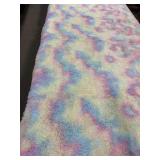 AMAZON BASICS LARGE MULTI CLR AREA RUG 106X72IN