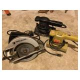 BLACK & DECKER 7 1/4' CIRCULAR SAW, AND