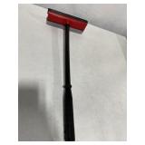 WINDOW SQUEEGEE