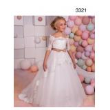 Sz 8-9 yrs Ivory Lace Flower Girl Dress (ours n Sz 8-9 yrs Ivory Lace Flower Girl Dress (ours n