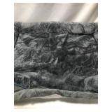 PET PED 34x26IN PET PED 34x26IN
