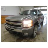 2011 CHEVROLET SILVERADO 1500 248072 KMS