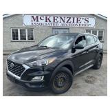 2020 HYUNDAI TUCSON SE 131921 KMS