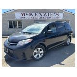 2018 TOYOTA SIENNA LE 190826 KMS