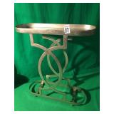 BATHROOM STAND