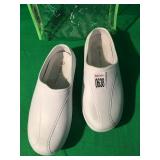 NATURAL UNIFORMS WOMANS SHOES 6