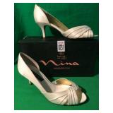 NEW YORK WOMANS HEELS 8