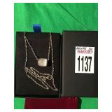 WOMENS NECKLACE