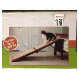 FREE-STANDING PET RAMP