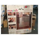 MUNCHKIN LOFT DESIGNER GATE