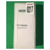 pH METER