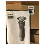 PHILIPS SERIES 8000 SHAVER