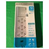 BELKIN 12 OUTLET SURGE PROTECTOR BELKIN 12 OUTLET SURGE PROTECTOR