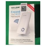 TP LINK -300MBPS UNIVERSAL WIFI RANGE EXTENDER TP LINK -300MBPS UNIVERSAL WIFI RANGE EXTENDER