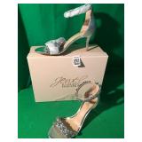 JEWEL BADGLEY MISCHKA HEELS (7.5 WOMEN) JEWEL BADGLEY MISCHKA HEELS (7.5 WOMEN)