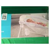 FISHER PRICE-DALUXE AUTO ROCK N PLAY SOOTHING SET FISHER PRICE-DALUXE AUTO ROCK N PLAY SOOTHING SET