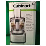 CUISINART - 8 CUP FOOD PROCESSOR CUISINART - 8 CUP FOOD PROCESSOR