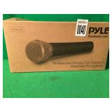 PYLE HANDHELD MICROPHONE PYLE HANDHELD MICROPHONE