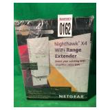 NETGEAR - NIGHTHAWK 4K WIFI RANGE EXTENDER NETGEAR - NIGHTHAWK 4K WIFI RANGE EXTENDER